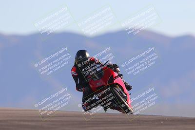 media/Nov-06-2023-Moto Forza (Mon) [[ce023d0744]]/3-Intermediate Group/Session 5 (Turn 9)/